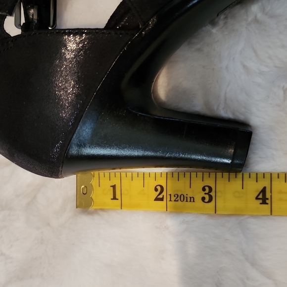Aerosols Mary Jane approx 3.5 in heel. Size 8. - Picture 5 of 10